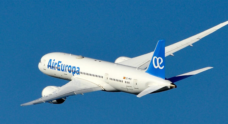 Up to a 50% bonus when you buy Air Europa SUMA Miles (Potential value in redeeming for SkyTeam flights?)